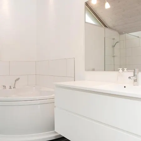 Feriehus Finhvalvej Iv Løkken